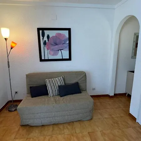 Piso Planta Baja Salida Piscina Av-03 * روساس