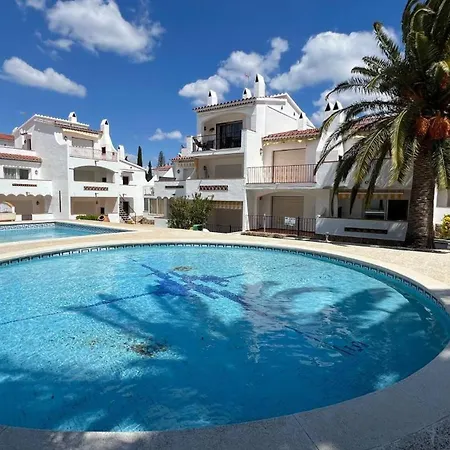 Piso Planta Baja Salida Piscina