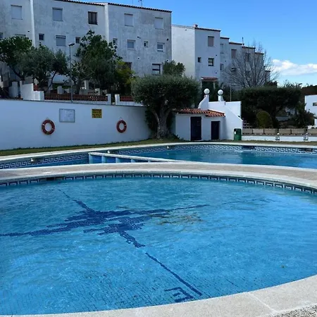 Piso Planta Baja Salida Piscina Roses