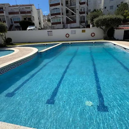 Piso Planta Baja Salida Piscina Av-03 شقة روساس
